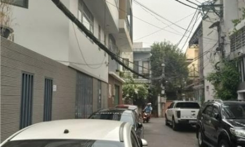 Nguyên tầng 1 điện nước máy lạnh đầy đủ thuận tiện đi lại